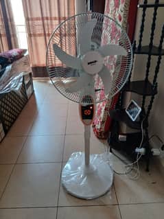 rechargeable fan sogo company brand new