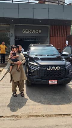 jac t9 hunter 15/5/2025 showroom delivery