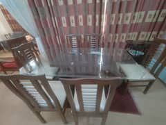 Dining table with 6 chairs full set new condition