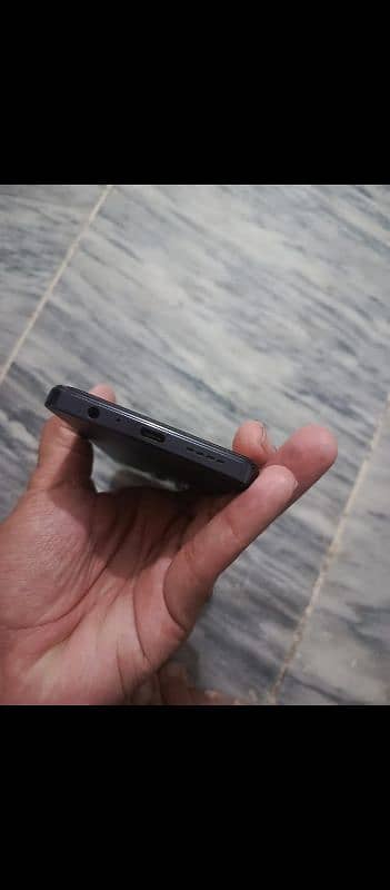 Note 30 8+8ram 256 memory 2