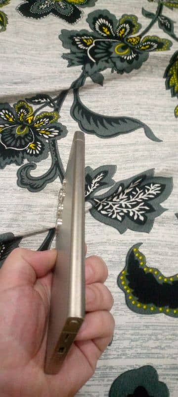 S24 Ultra one handed use  untouch with own box 1