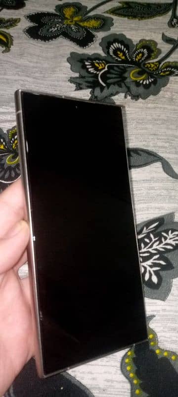 S24 Ultra one handed use  untouch with own box 2