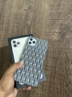 11 pro max (pta approved both sim)