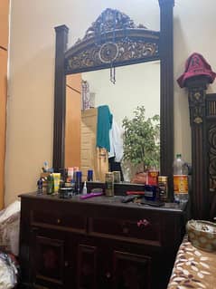 dressing table