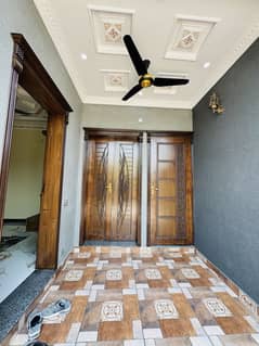 3 Marla House Sale Facing Park Ideal Location