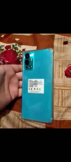 Infinix hot 12