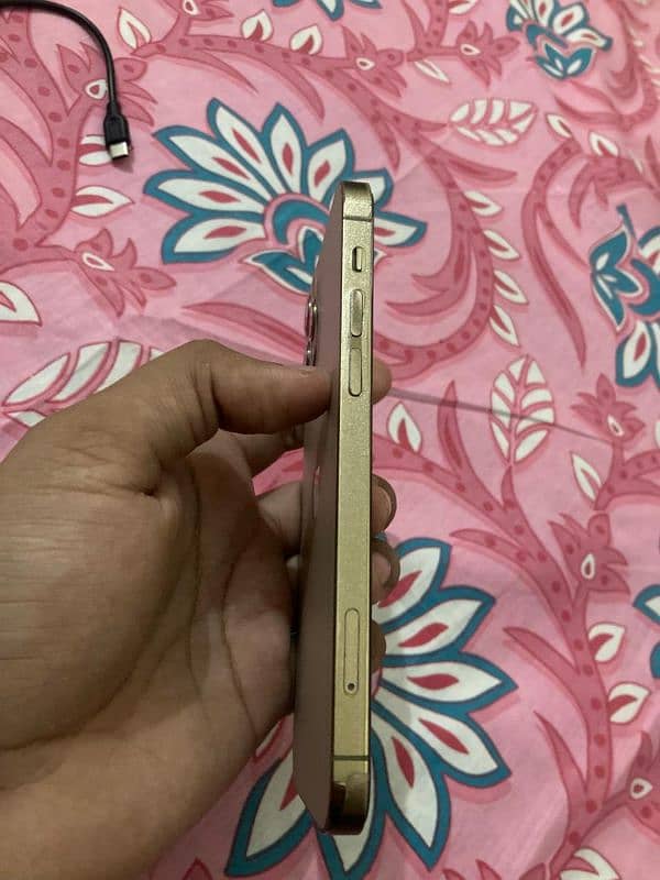 I phone 12 Pro JV (128) GB Water pack 2