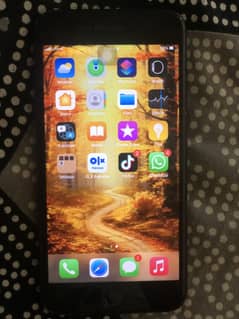 iPhone 7 puls 128 ufone sim chal te hy all ok
