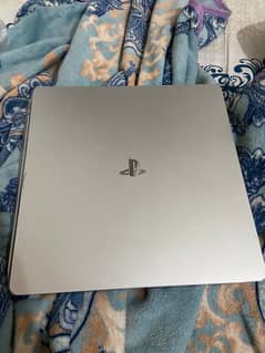 Ps4 Slim edition 512 jb