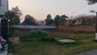 41 Marla Residential Plot For Sale