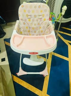 Baby Feeding Chair – Comfortable & Easily Moveable