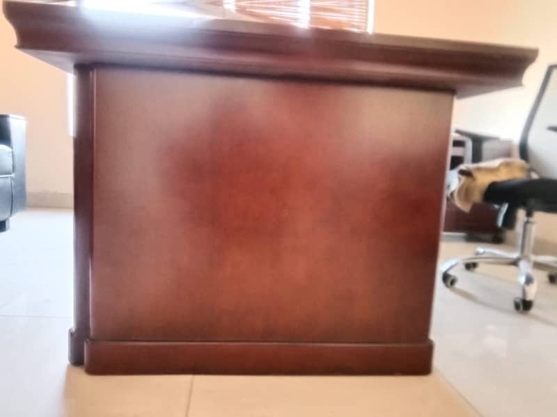 imported executive table and chair with extra two tables 1