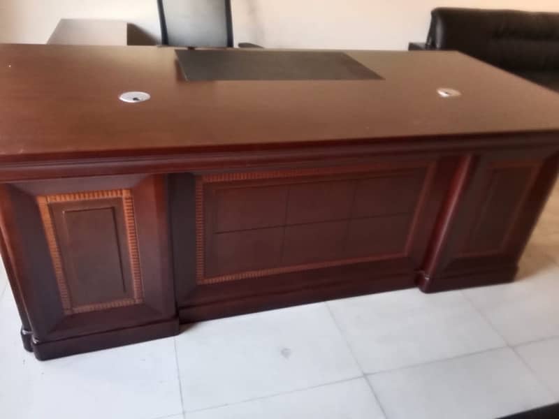 imported executive table and chair with extra two tables 3