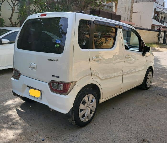 Suzuki Wagon R hybrid model 2017 Reg 2021 3