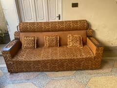 5 seater sofa set for sale in good condition