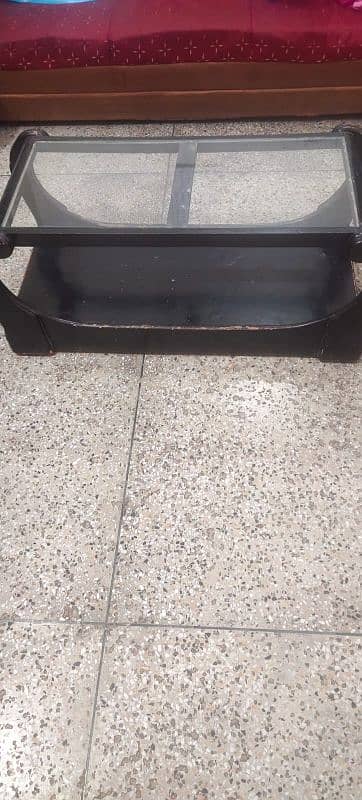 centre and side tables in woood structure 3