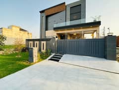 Like Brand New 6 Beds 1 Kanal House Rent in Ex Air Avenue DHA Phase 8 Airport road Lahore.