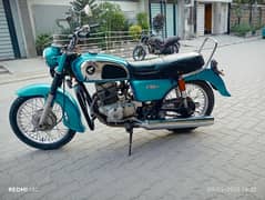 Road Master Honda CD 175 in original condition 1st owner