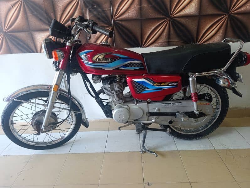 United CG-125cc. Mint condition 4