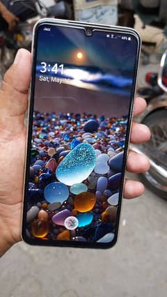 LG V60 PTA 10\9