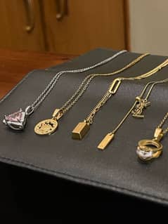 Pendant Breclet Ring Watch Chain Bangle Artificial Jewlary Gold