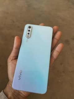 Vivo S1 with orginal box and original charger Condition 10/9 4/128gb