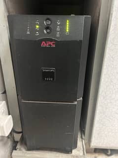 APC Smart - UPS 3000VA