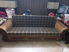 3 month used sofa comebed in excellent condition | only 3 months used