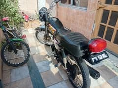 honda 125 2011 model full lush condition