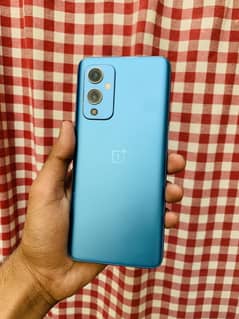 Oneplus 9 5G With box (12+12/256)