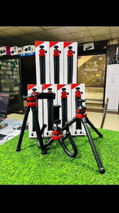 Gorilla Stand