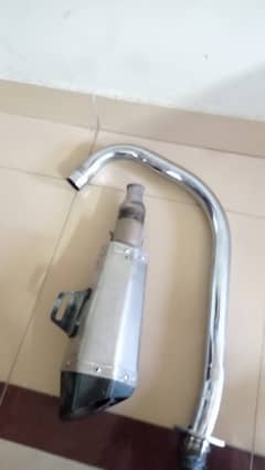 Ravi paiggio bend with exhaust