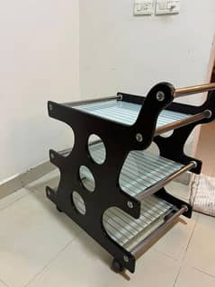 Wooden trolley with glass