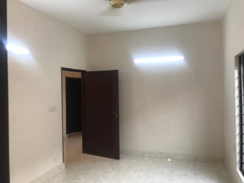 10 Marla Magnificent Bungalow For Rent In Phase 1 DHA Lahore 15