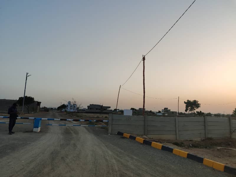 120 Sq Yard West Open Prime Location Plot In Pir Ahmed Zaman Town Block 3 4