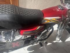 Brand new cg 125 just 1900 driven