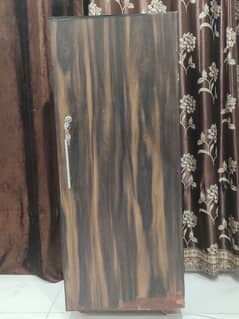 cupboard Mini 4 sale good condition