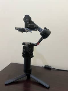 DJI RS4 Gimbal Unused for Sale