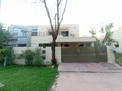 10 Marla Well-Maintained House for Sale Near Park & Commercial Area in DHA Phase 5