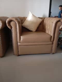 For Sale: Luxury 5-Seater Sofa Set – Excellent Condition (10/10)