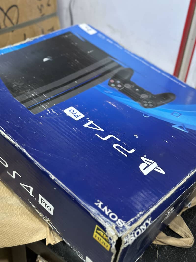 Ps4 pro 1tb with 1 controller in immaculate condition 2