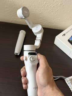 DJI