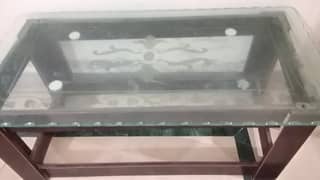 Center Table for Sale heavy glass top.