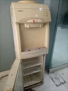 Orient water despenser