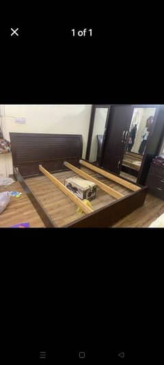 Double Bed Without Mattress