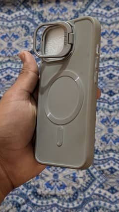 iphone 15 meg pouch grey