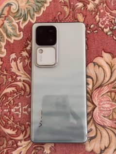 Vivo v30
