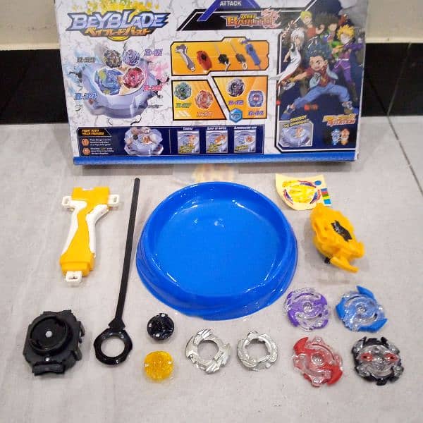 BEYBLADE WITH 4 TOPS AND 2 LAUNCHERS FULLY METALLIC WITH STADIUM 2