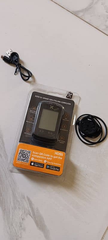 Xoss G+ cycling computer in perfect condition,with box and manual 8