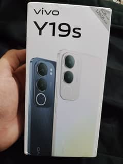Vivoy19s